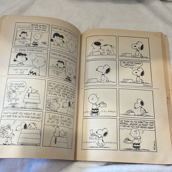 A Smile makes a lousy umbrella comic book - Picture 5 of 7